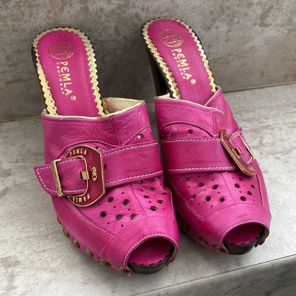 Art Pemla Leather Peep Toe Wedges Fuschia - Picture 2 of 8